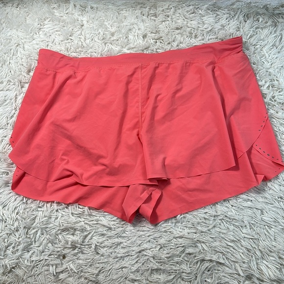 Lululemon Find Your Pace High-Rise Lined Short 3" Raspberry Cream - Picture 1 of 6